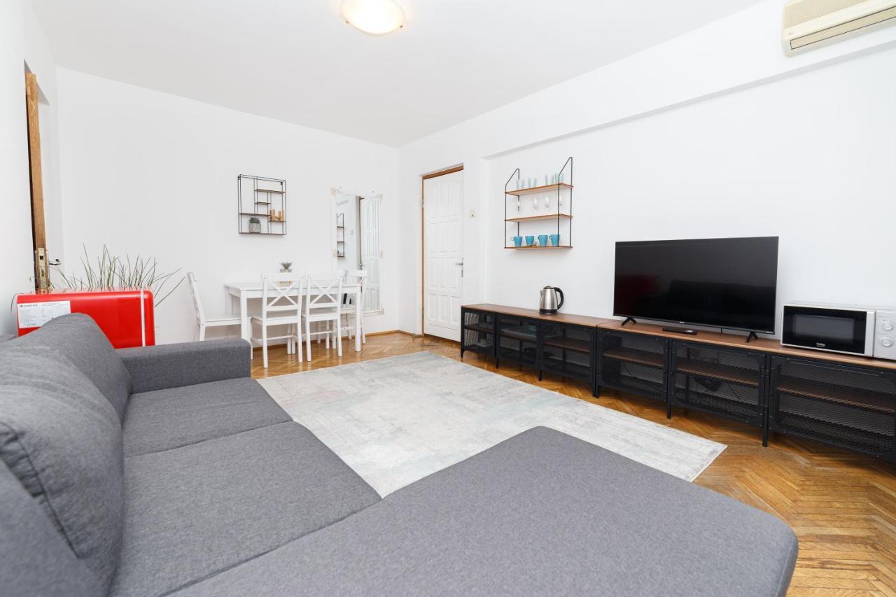 부쿠레슈티 Color Ap Calea Victoriei 12C 아파트 외부 사진