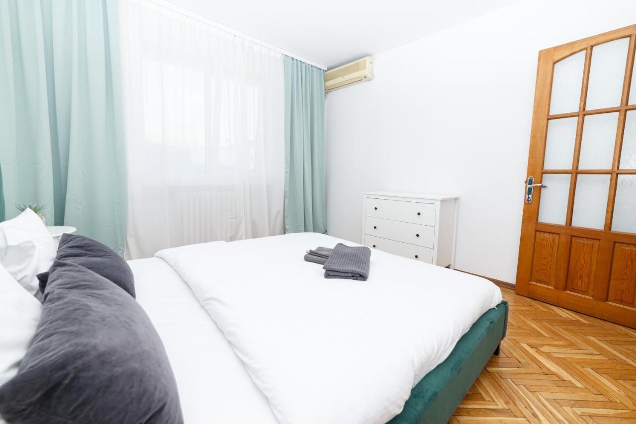 부쿠레슈티 Color Ap Calea Victoriei 12C 아파트 외부 사진